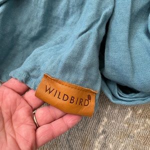 Wild bird linen sling